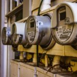 Digitaler Stromzähler (Smart Meter) - Symbolbild für Cybersicherheit und NIS2 bei kommunalen Stadtwerken